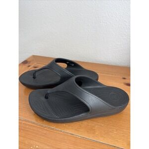 Crocs Iconic Womens Sandals Size-8W Black Wedge Thong Flip Flop